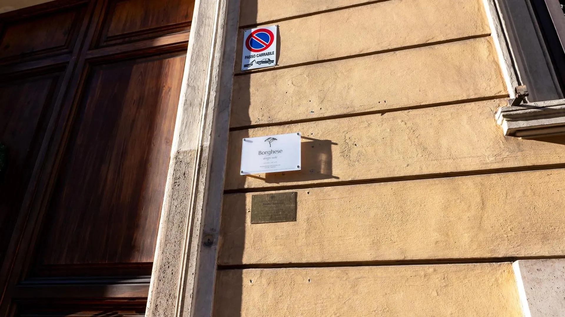 Borghese Design Suite Rome Apartment