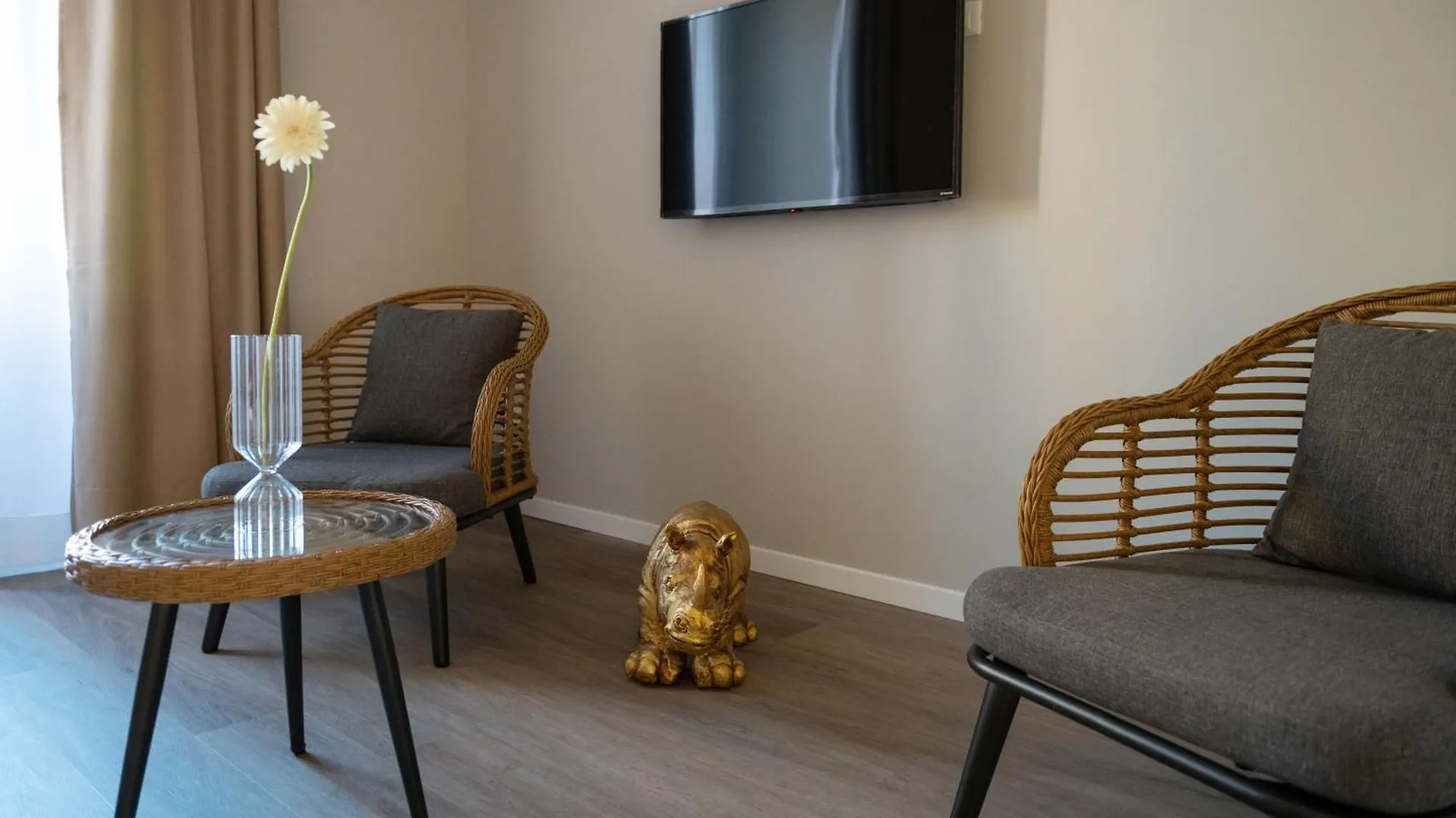 Borghese Design Suite Rome 0*,  Italy